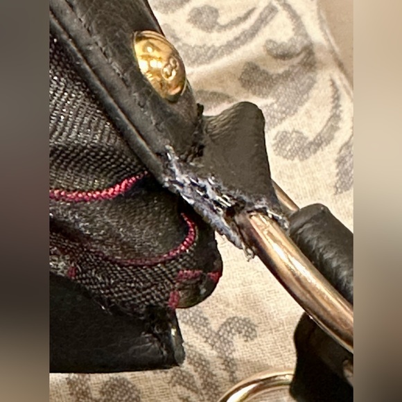 Stunning Coach Canvas Purse - Picture 7 of 9